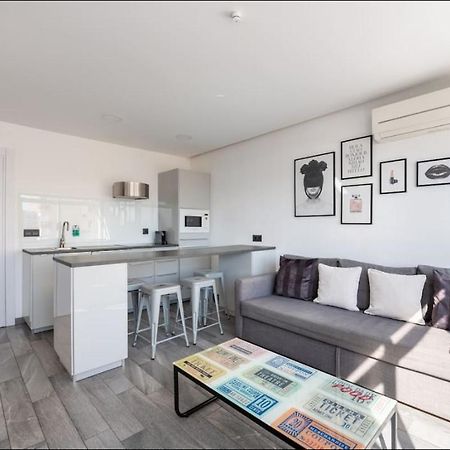 The Black&White Apartment Torremolinos Esterno foto