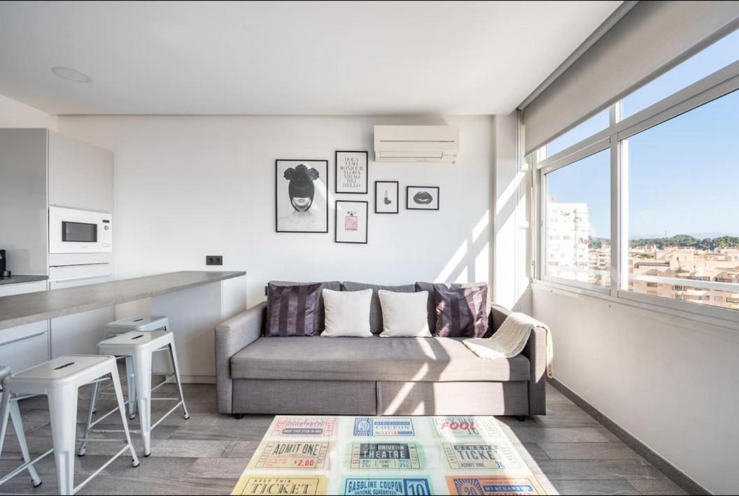 The Black&White Apartment Torremolinos Esterno foto